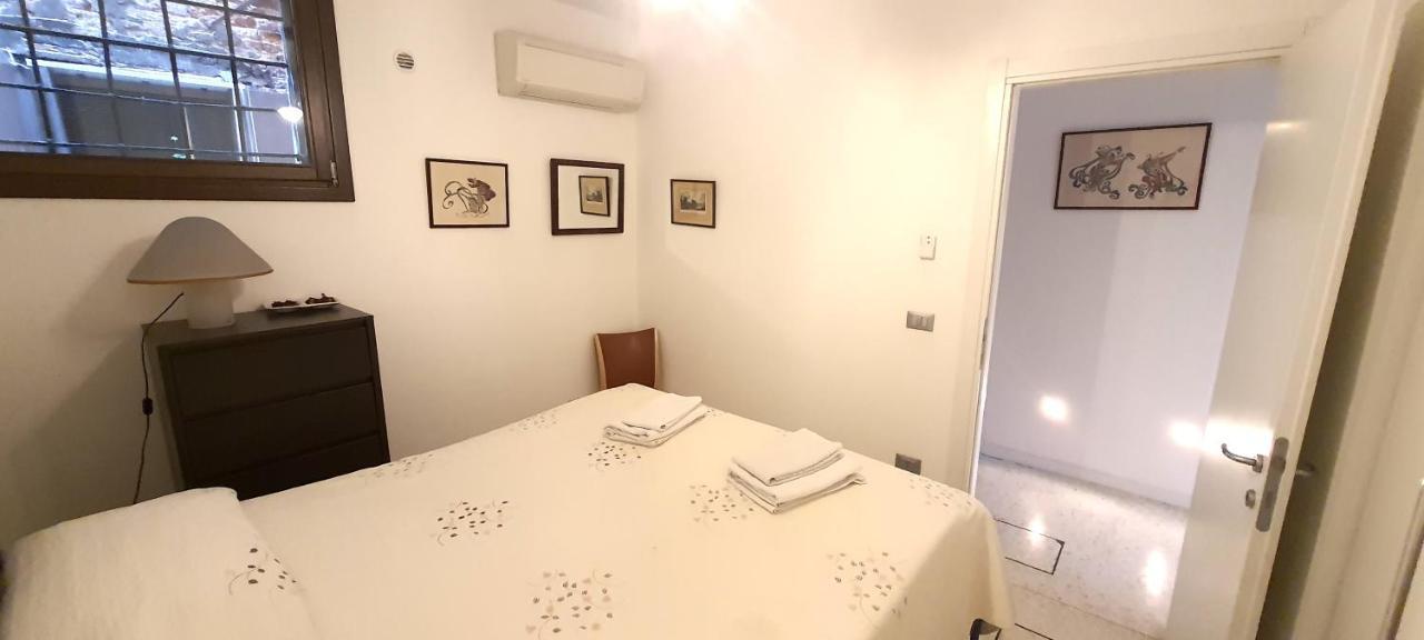 Elisabeth Waterfront Apartment Venecia Exterior foto