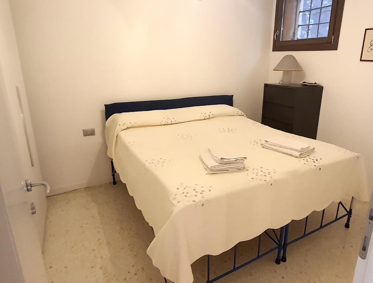 Elisabeth Waterfront Apartment Venecia Exterior foto