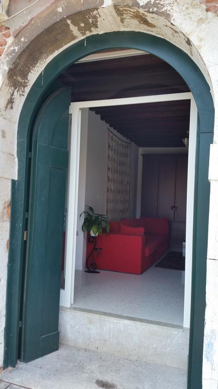 Elisabeth Waterfront Apartment Venecia Exterior foto